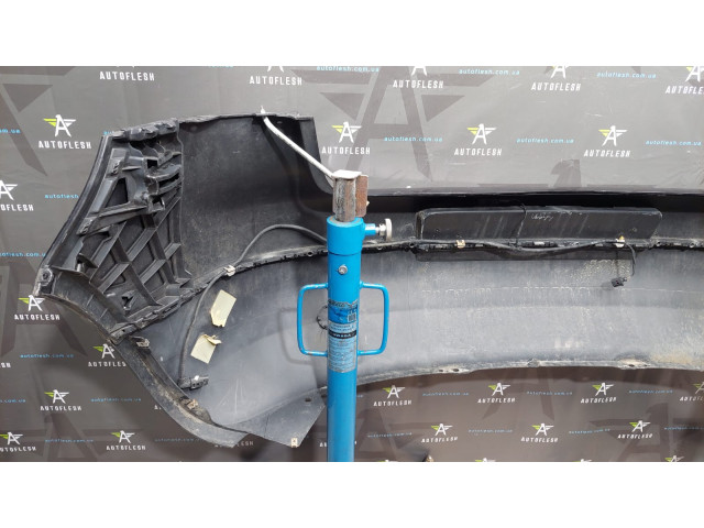 Бампер задний 1K6807417, 1K6807521 Volkswagen Golf 5 Бампер задний 1K6807417, 1K6807521 Volkswagen Golf 5
